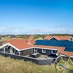 Jaana - 10m From The Sea By Interhome Nyaraló *