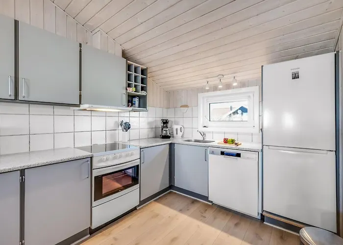 Jaana - 10m From The Sea By Interhome Holiday home